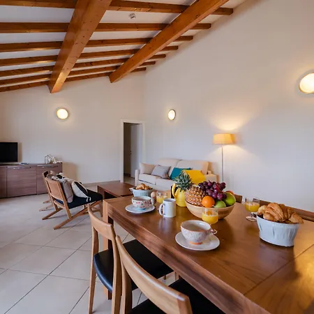 Salina Bay Aparthotel