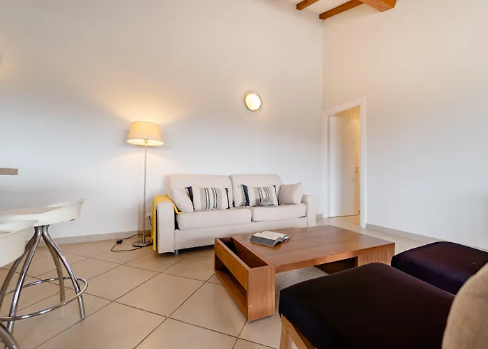 Hotel apartamentowy Salina Bay 4*