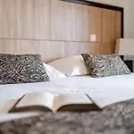 萨利纳湾公寓酒店