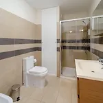 萨利纳湾公寓酒店 公寓式酒店