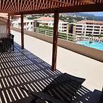 萨利纳湾公寓酒店