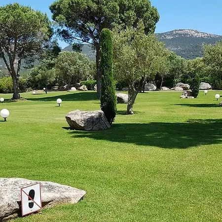 מלון דירות Salina Bay