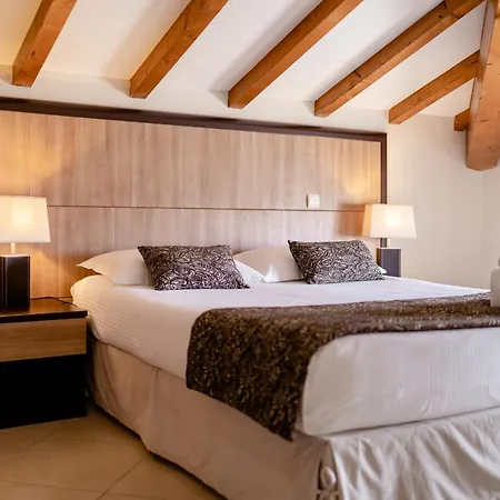 Salina Bay Aparthotel 2*