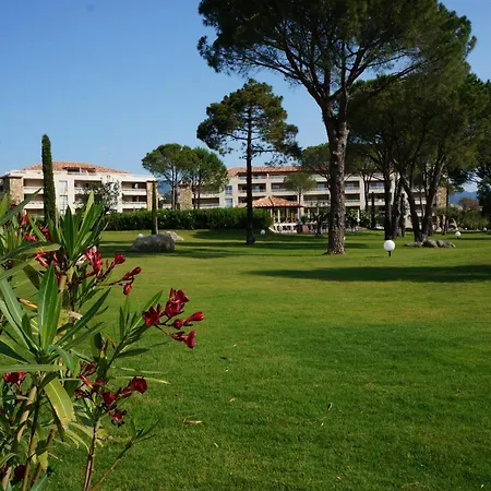 Aparthotel Salina Bay