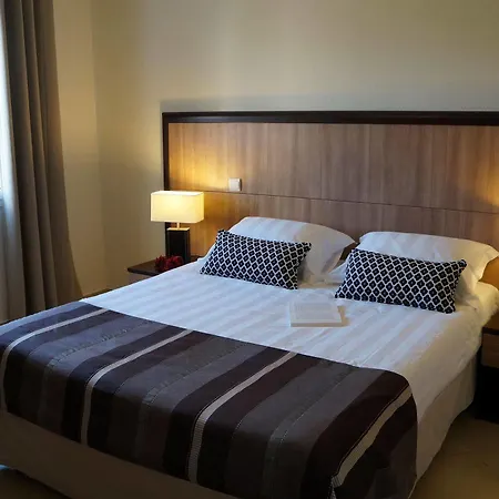 Salina Bay Aparthotel