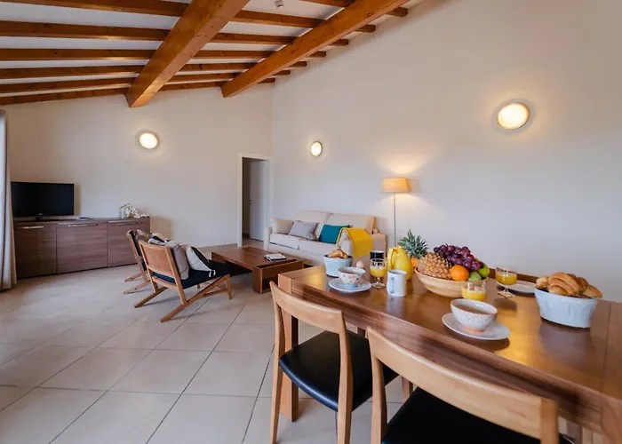 Aparthotel Salina Bay 4*