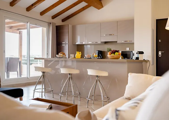 Salina Bay Aparthotel Porto-Vecchio (Corsica)