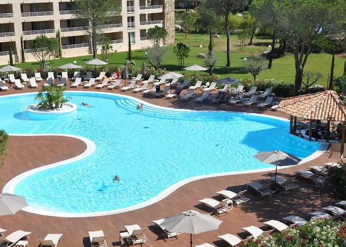 Aparthotel Salina Bay 4*