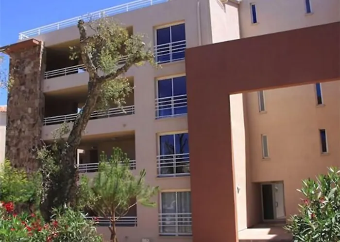Salina Bay Aparthotel
