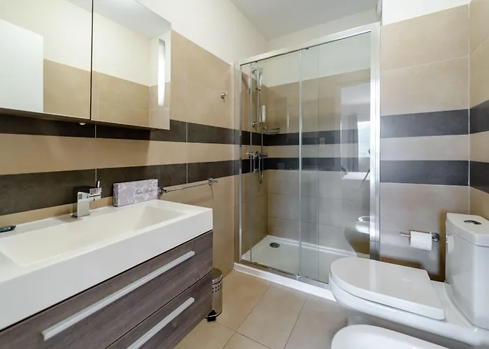 Aparthotel Salina Bay 4*